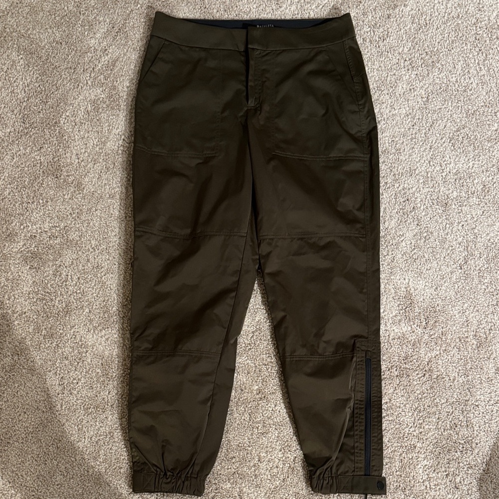 Athleta Women's Olive Cargo Pants